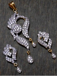 CZ Pendant With Earrings